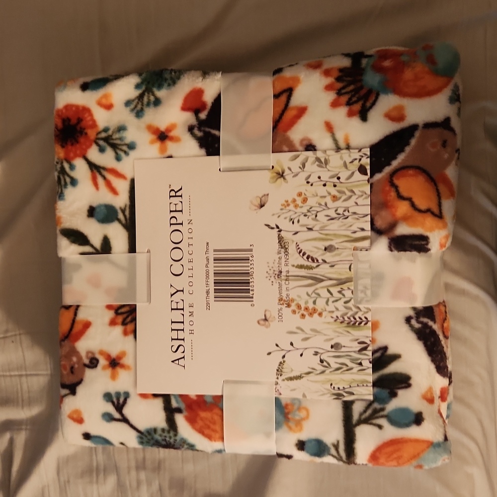 Ashley cooper plush throw